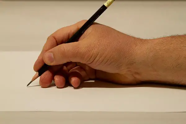 6 Ways to Hold Your Drawing Pencil-Pros and Cons of Each - My Sketch Journal