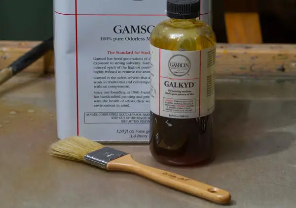 Oiling out an oil painting with Galkyd and Gamsol before varnishing 